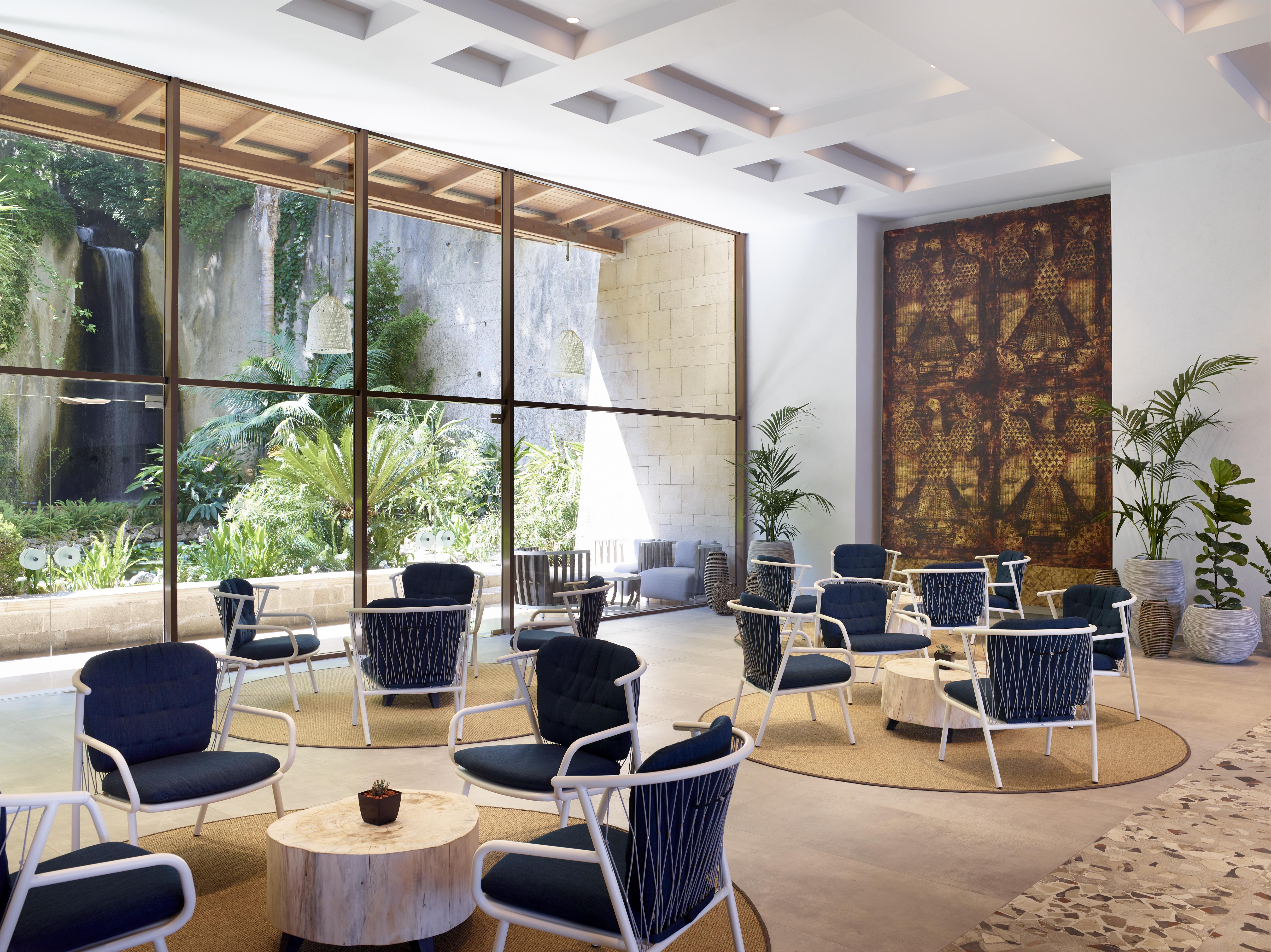 Amus Hotel & Spa Ixia  Exterior foto The lobby of the hotel