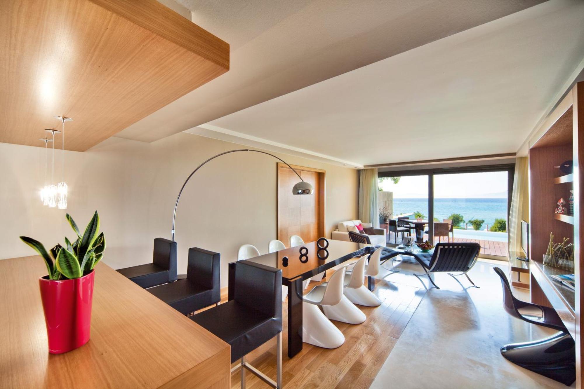 Amus Hotel & Spa Ixia  Exterior foto Interior of a modern house