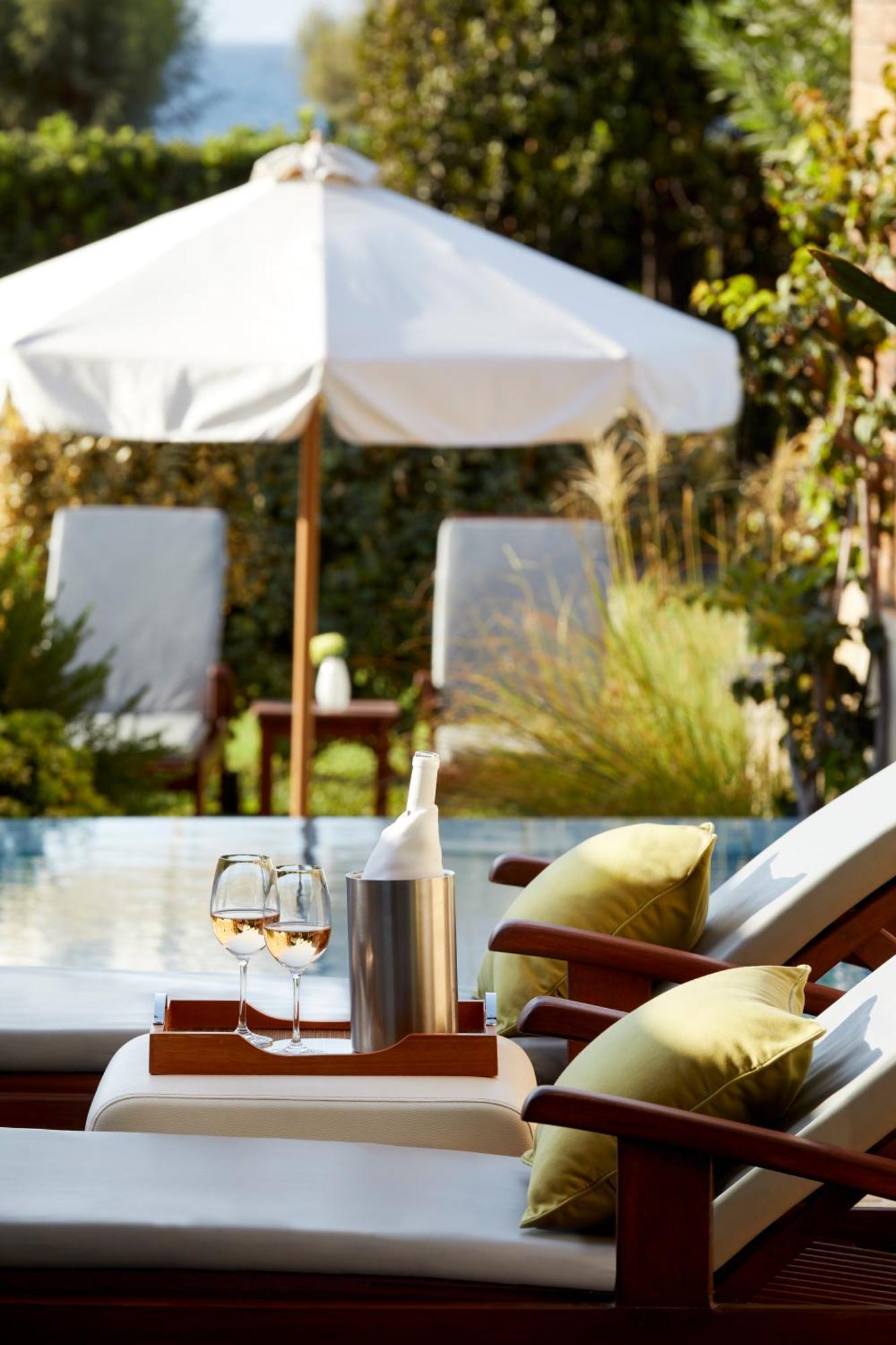 Amus Hotel & Spa Ixia  Exterior foto The pool at the hotel